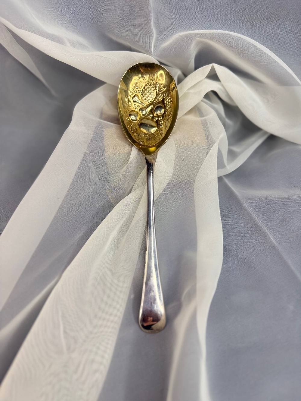 Sissons & Co Sheffield EPNS A1 Berry Serving Spoon Gold Wash Fruit Bowl England